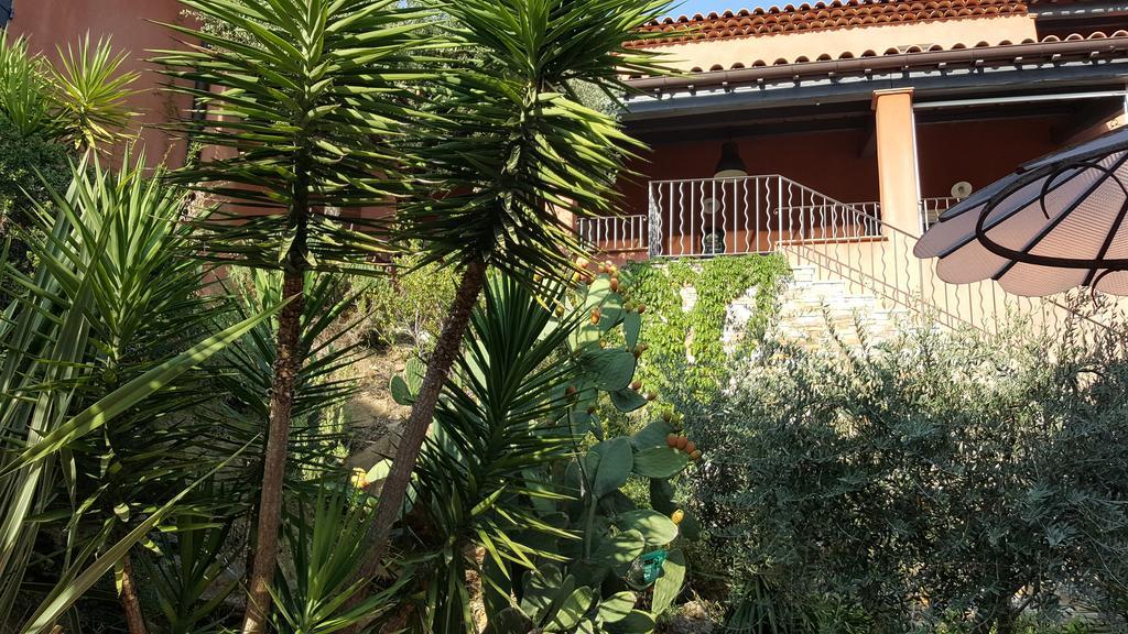 La Maison Du Castellet 勒卡斯特雷特 外观 照片